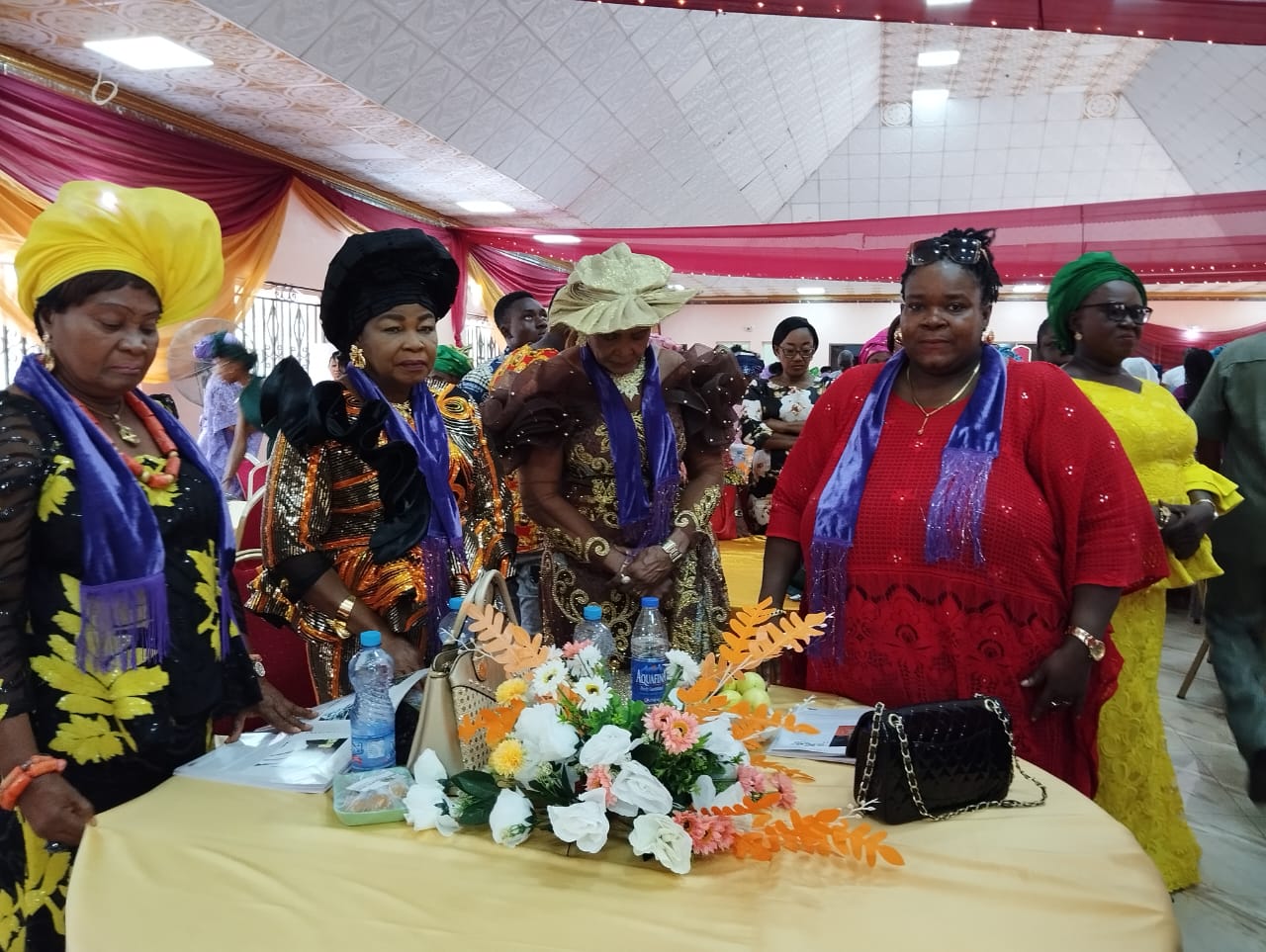 Obosi Union Honors Ifeoma Amuta, Chidioka, Cubana, Others