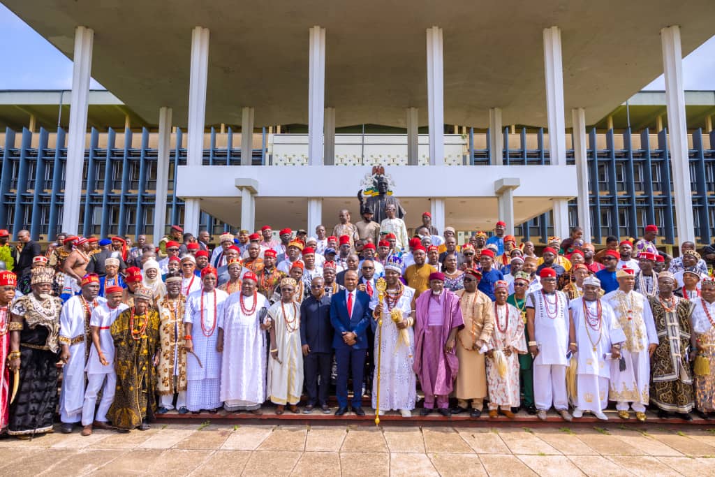 Enugu State Governor, Peter Mbah and members of newly inaugurated Traditional 8th rulers council in Enugu